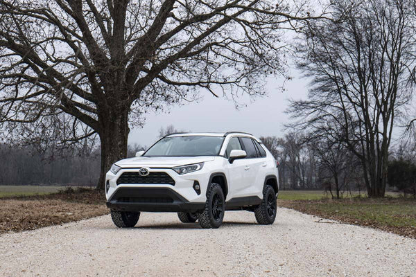 【取付説明書有】 RAV4 \"2インチ\" Lift Up Kit Rough Country Rav4 Lift Kit Install - YouTube